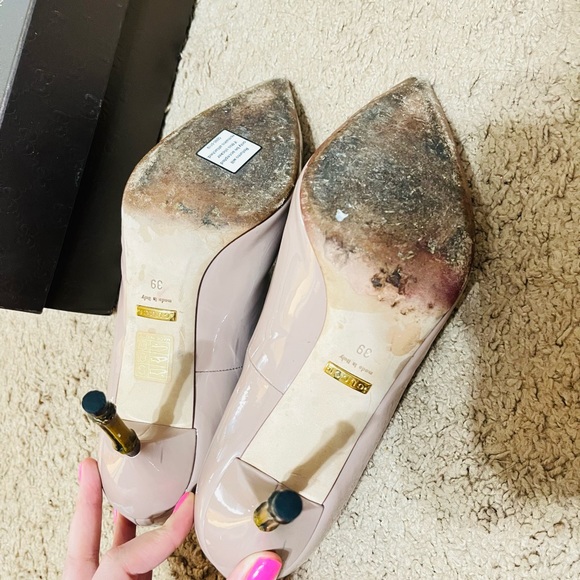 Gucci Kristen Bamboo Heel Pointed Toe Pumps in Nude Patent Leather Flesh - Picture 13 of 13